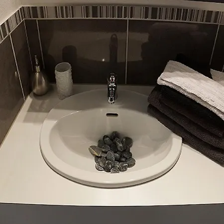 Apartment T1bis Duplex Hyper Centre Historique De Bx *