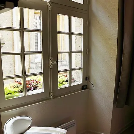 T1bis Duplex Hyper Centre Historique De Bx Apartment Bordeaux